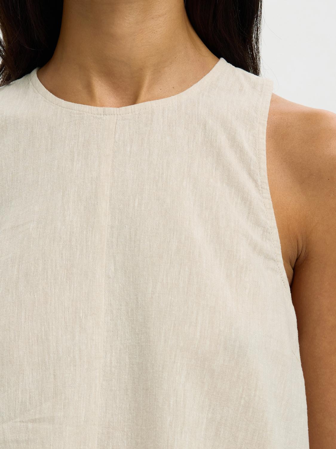 model_shot-detail